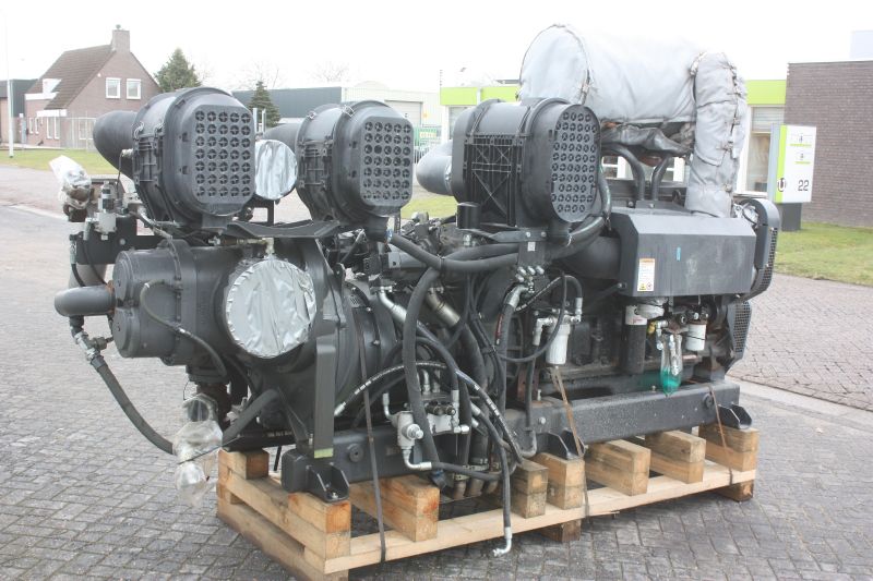 Original Factory Auto Parts Generator Engine Motor Qsx15 Diesel Engine