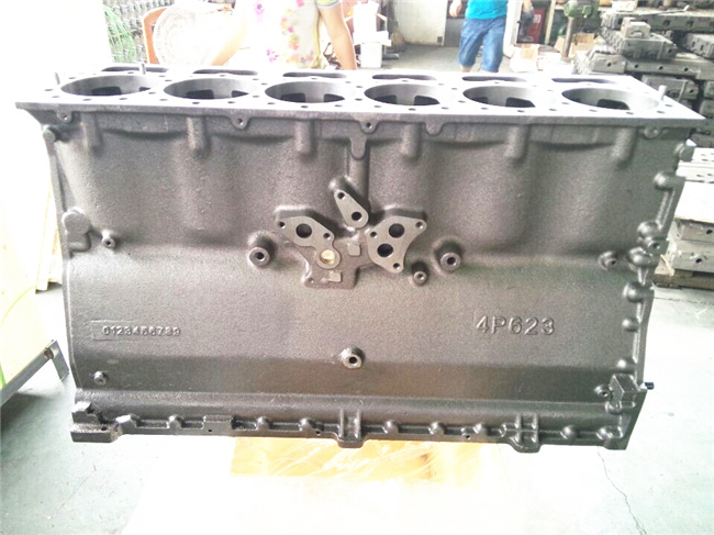Diesel Engine Parts Genuine Original or Aftermarket Cat/Caterpillar 3304 Cylinder Block 1n3574/7n5454