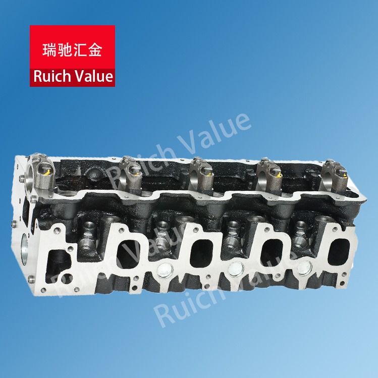 Engine Block Head Cylinder Head of Toyota 2lt OEM 11101-54121