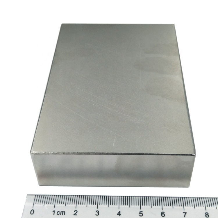 Big Size Neodymium Cylinder Magnet Strong NdFeB N52 Block
