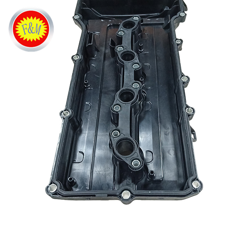 OEM 11201-75010 Auto Spare Part Cylinder Head Cover